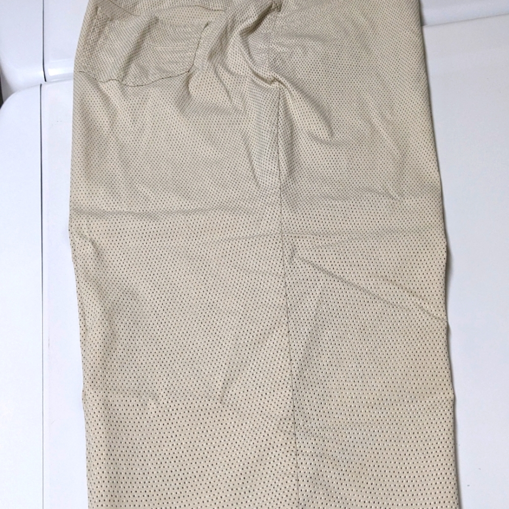 Westbound Woman Capri 20W slimming panel front cream pinpoint dots